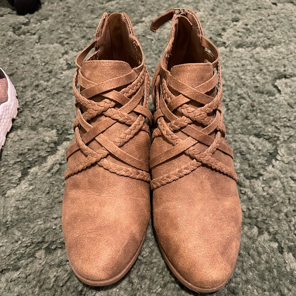Faux Leather Fergalicious shoes